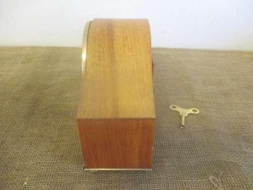 So Cute And Adorable....This Lovely Vintage Muller Schlenker 8 Mantle Clock With Winding Up Key