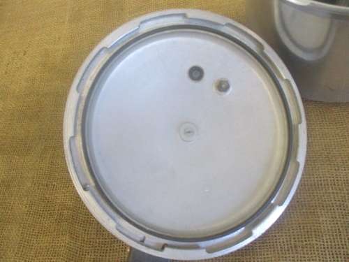 Beautiful Vintage Presto Model 10.08.04 Pressure Cooker By Midland Aluminum SA Ltd