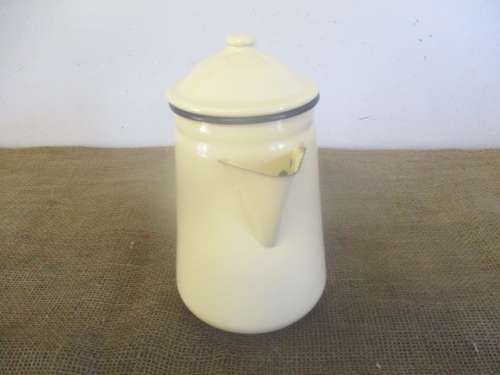 Beautiful Vintage Old Fashioned Enamel Coffee Pot