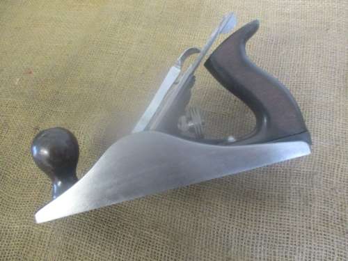 The Go Getter...An Excellent Stanley Bailey No 4 1/2 Smoothing Plane.     Made in England