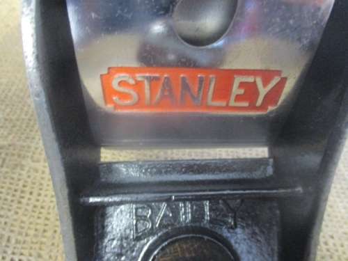 The Go Getter...An Excellent Stanley Bailey No 4 1/2 Smoothing Plane.     Made in England