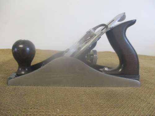 The Go Getter...An Excellent Stanley Bailey No 4 1/2 Smoothing Plane.     Made in England