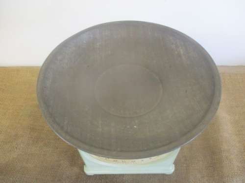 Smart Looking And Elegent Vintage Metal No 34 Salter 20lb By 1oz Scale               Made in England