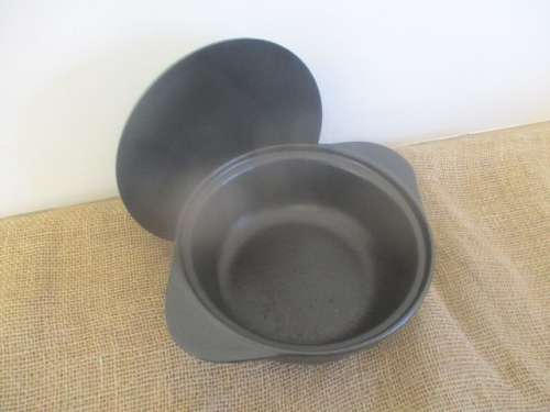 For Kabous Bid Only - Excellent Cast Iron Cookwell No 7 Ovenproof Pot