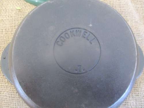 For Kabous Bid Only - Excellent Cast Iron Cookwell No 7 Ovenproof Pot