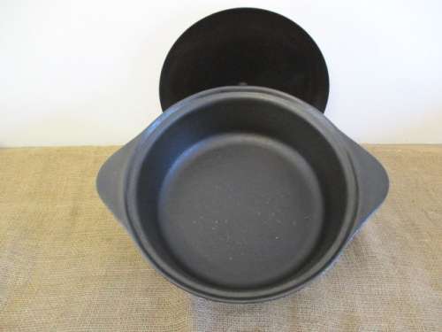 Spoil Yourself With This Very Beautiful Large Cookwell Ovenproof Cast Iron Casserole