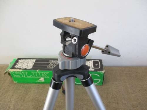 Beautiful Slik 500G Portable Aluminum Tripod In Original Packaging