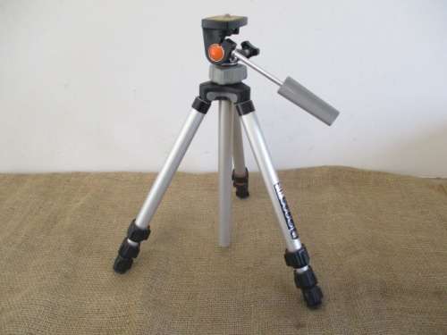 Beautiful Slik 500G Portable Aluminum Tripod In Original Packaging