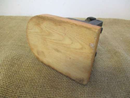 Beautiful Vintage Heavy Duty Solid Cast Iron `The Bullfinch` Paper Punch     1960`s     British Made