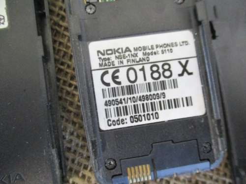 Two Very Collectable Vintage Nokia Cellphones : Models 5110 & 3210