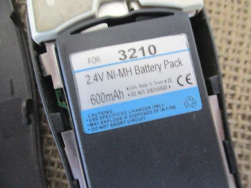 Two Very Collectable Vintage Nokia Cellphones : Models 5110 & 3210