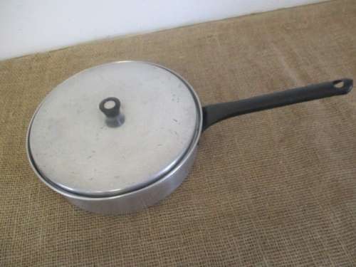 Beautiful Real Old Aluminum 4-Egg Poacher Pan