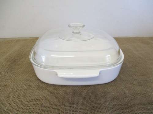 Wonderful Vintage 2,5Lt Corning Ware Cornflower A-10-B Square Casserole Dish