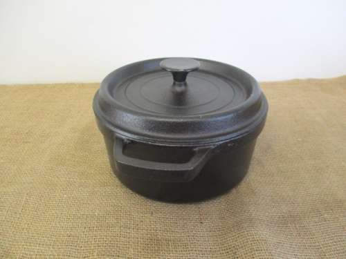 This One Is Forever......Top Notch Quality......Superb Cast Iron Flat Bottom Pot With A Good Depth