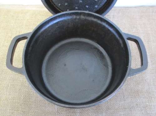 This One Is Forever......Top Notch Quality......Superb Cast Iron Flat Bottom Pot With A Good Depth