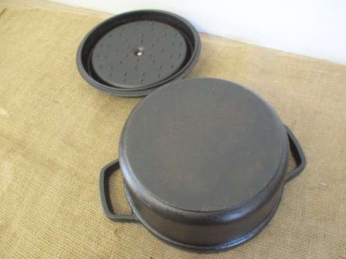 This One Is Forever......Top Notch Quality......Superb Cast Iron Flat Bottom Pot With A Good Depth