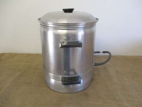 Side Step The Sugar Tax And Use This Very Rare Viintage Aluminum Mia Safter Juicer