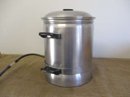 Side Step The Sugar Tax And Use This Very Rare Viintage Aluminum Mia Safter Juicer