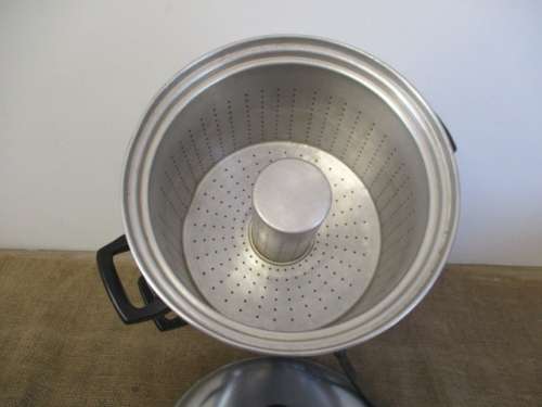 Side Step The Sugar Tax And Use This Very Rare Viintage Aluminum Mia Safter Juicer