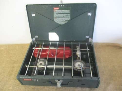 Very Rare Vintage Coleman 425 Two Burner Fuel Camping Stove       Approx 1999