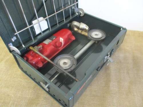 Very Rare Vintage Coleman 425 Two Burner Fuel Camping Stove       Approx 1999