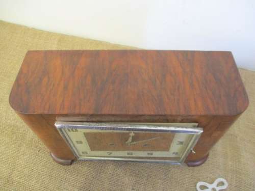 Very Rare And Old Vintage Mantle Clock With Winding Up Key                      Approx 1930`s