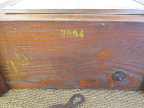 Very Rare And Old Vintage Mantle Clock With Winding Up Key                      Approx 1930`s