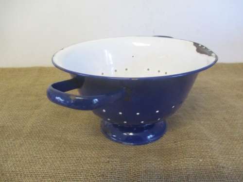 Lovely And Rare Large Vintage Old Fashioned Enamel Food Colander/Strainer