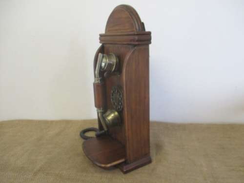 Beautiful Vintage Zhiyin Collections Wall Mount Wooden And Brass Landline Telephone