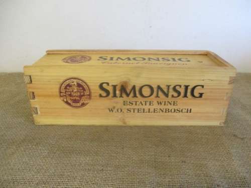 Nice Sturdy Simonsig Cabernet Sauvignon 1,5Litre Wooden Wine Box With Sliding Lid