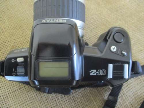 Beautiful Vintage Pentax Z-10 SLR Camera With Attached Pentax 28 - 90 Lens Plus Extras         1991