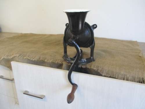 Very Neat And Complete Large Vintage Cast Iron No 4 Lovelock Coffee Grinder        London