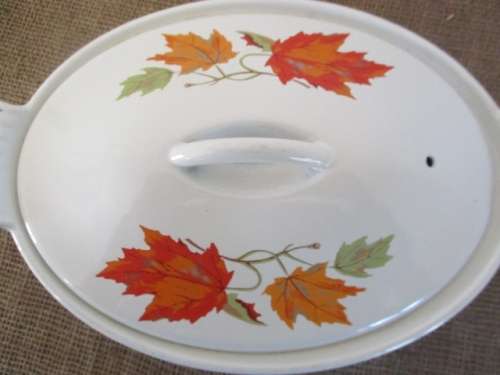 Rare-Brilliant Vintage Belgium Descoware FE 77 A Maple Leaf Lidded Enameled Cast Iron Oval Casserole