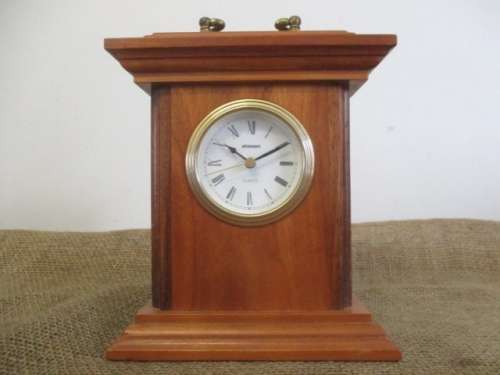 They Are Timeless....Nice Collection Of Various Vintage Quartz Carriage Clocks For Repairs