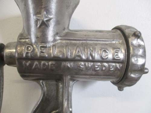Perfect And Complete Vintage Cast Iron No 8 Husqvarna Reliance Meat Mincer         Made In Sweden