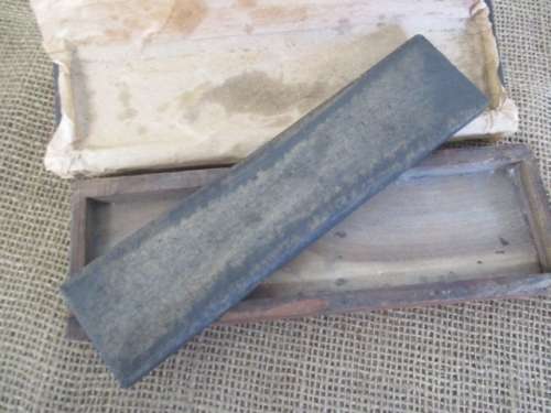 Vintage Smith`s `The Symbol Of Sharpening` Double Sided Sharpening Stone In Wooden Holder