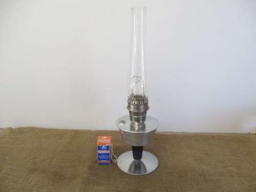 Beautiful Vintage Aladdin No 23 Oil Lamp With Chimney And Two Mantles           Made In England
