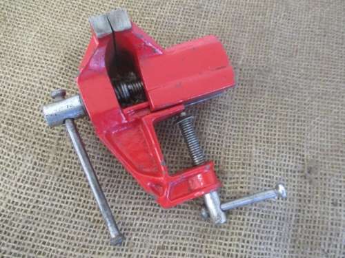 Beautiful Cast Iron Jewelry Table Vise