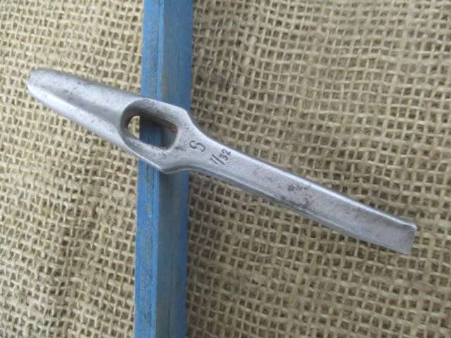 Superb Vintage Heavy Duty Mixed Brand Leather Hollow Punch Set