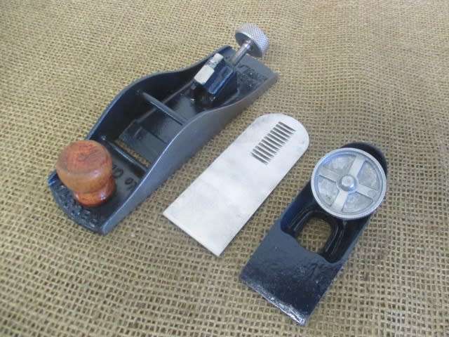 An Awesome Vintage Record 0120 Block Plane        Made In England             1931 - 1982