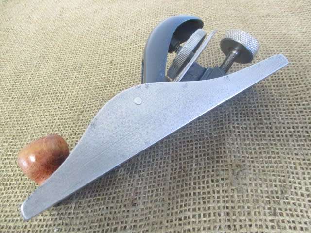 An Awesome Vintage Record 0120 Block Plane        Made In England             1931 - 1982
