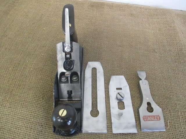 Small But Trained.....This Smart Vintage Stanley Bailey No 3 Hand Plane        Made In USA