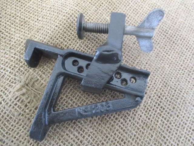 Very Rare Antique Stanley No 203 Bench Bracket                 Approx 1915