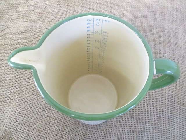 Lovely Genuine Vintage Old Fashioned Enamel 40oz /2pt /1000gr Measuring Jug