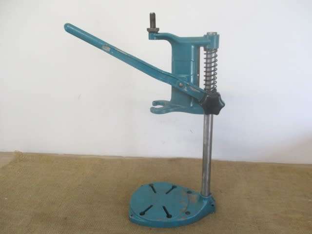 A Handy Black & Decker Drill Stand For Portable Drills