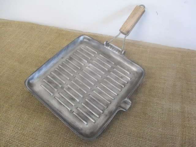 Beautiful Sizable 28 X 28 Cast Iron Skillet