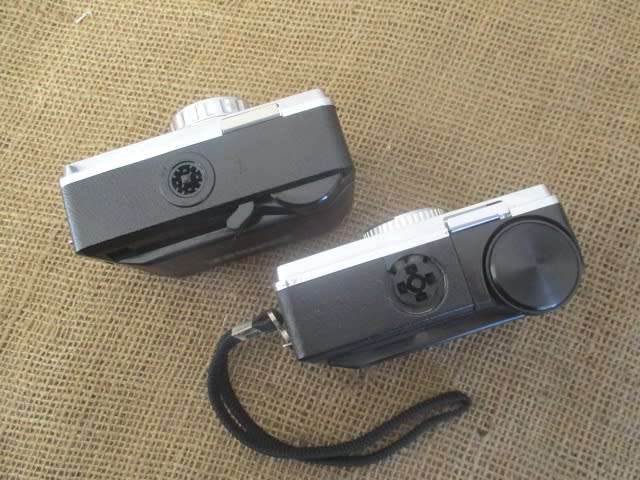 Vintage Kodak Instamatic 133 [1968] And Kodak Instamatic 255X [1971 - 1977] Cameras         England