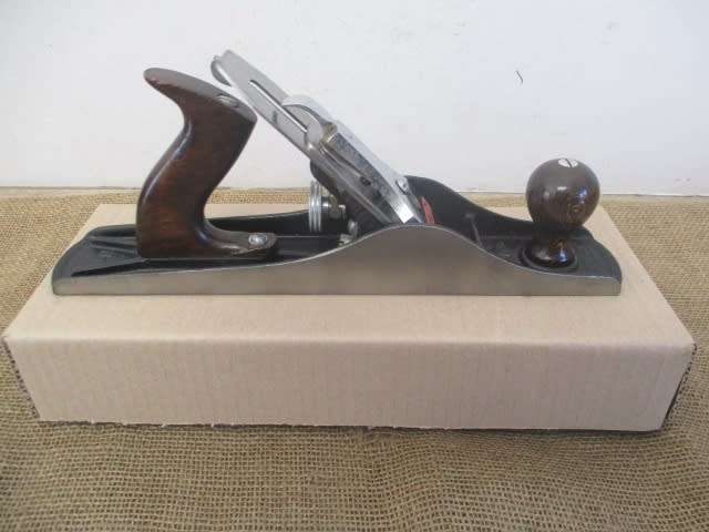 The Go-Getter.......This Beautiful Neat Vintage Stanley Bailey No 5 Plane     England
