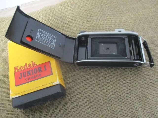 An Outstanding Vintage Kodak Junior 1 Camera In Original Packaging            MIB        1954 - 1959