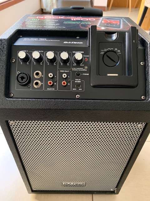 DJ Tech iCube Wireless PA System